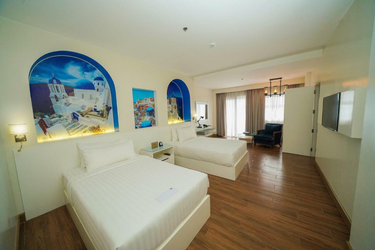Hotel Carlito Tagaytay Tagaytay City Esterno foto