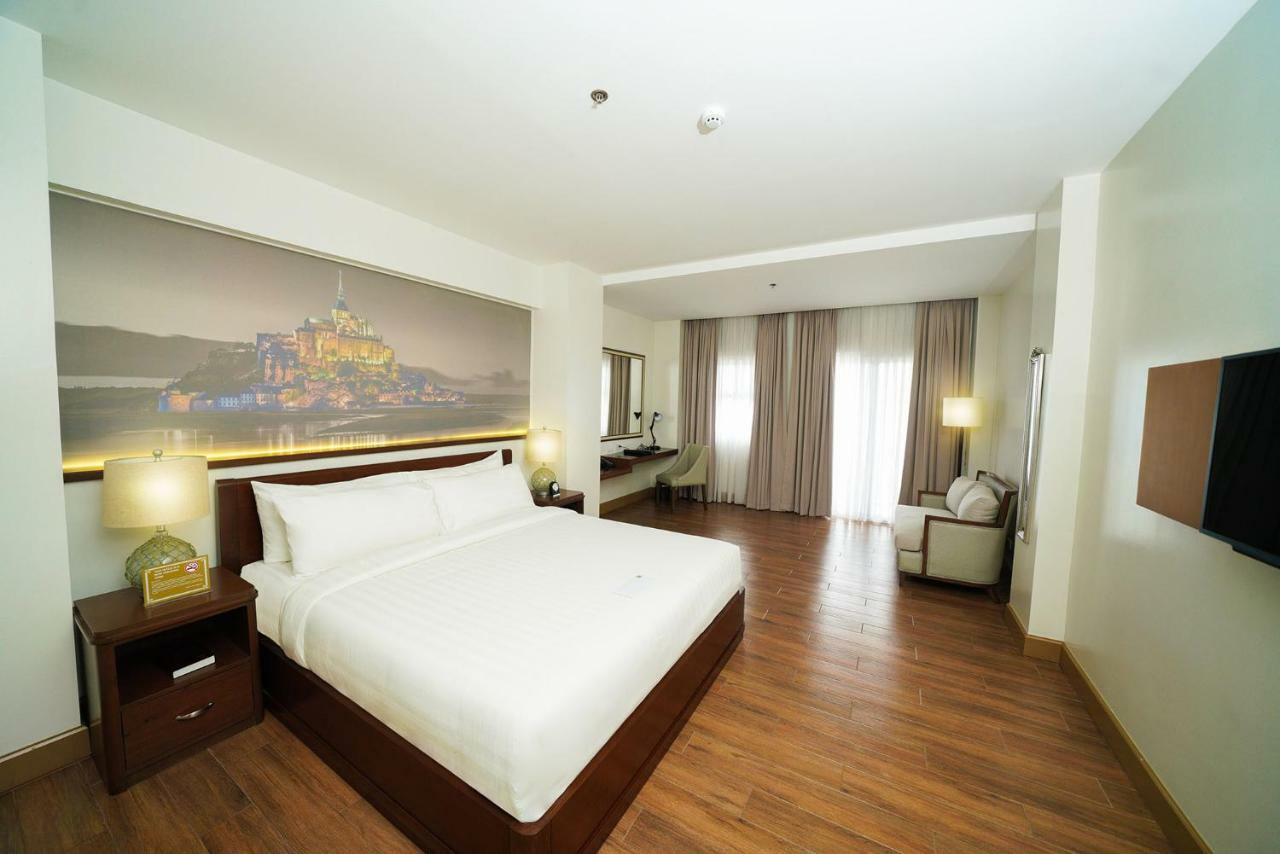 Hotel Carlito Tagaytay Tagaytay City Esterno foto